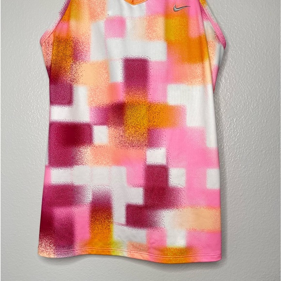 Nike Dri-Fit Orange Pink Square Sports Bra Tank top Size Medium - Picture 3 of 9